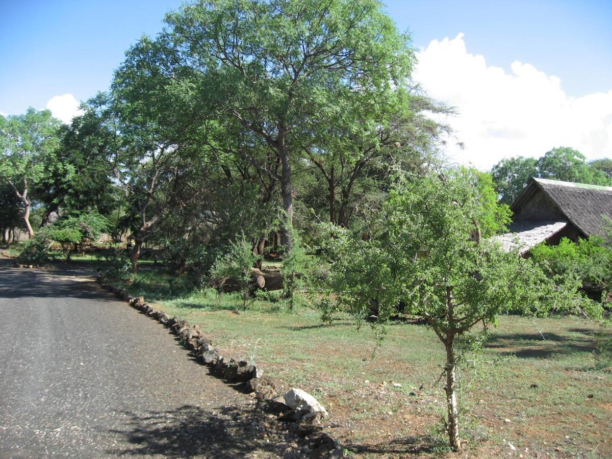 Severin Safari Camp Tsavo West National Park Exterior foto