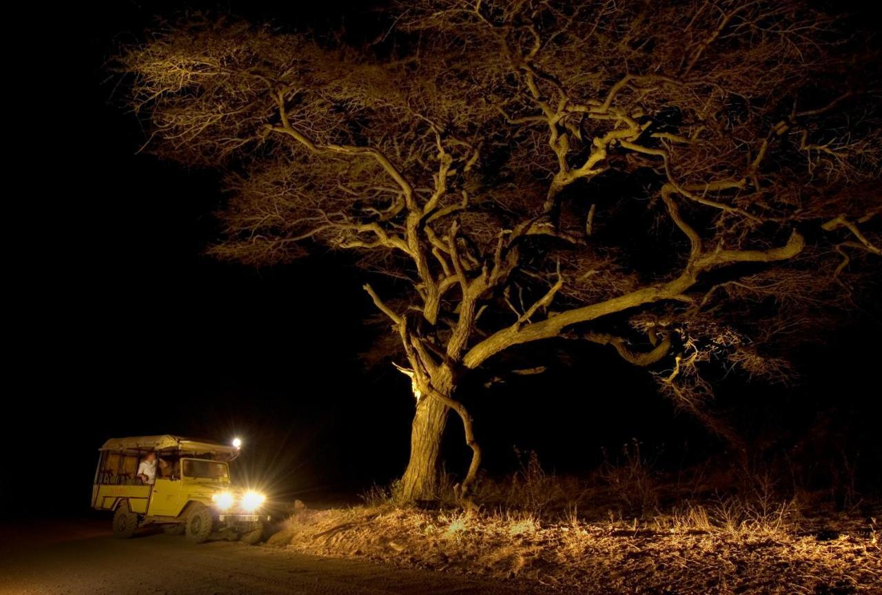 Severin Safari Camp Tsavo West National Park Exterior foto